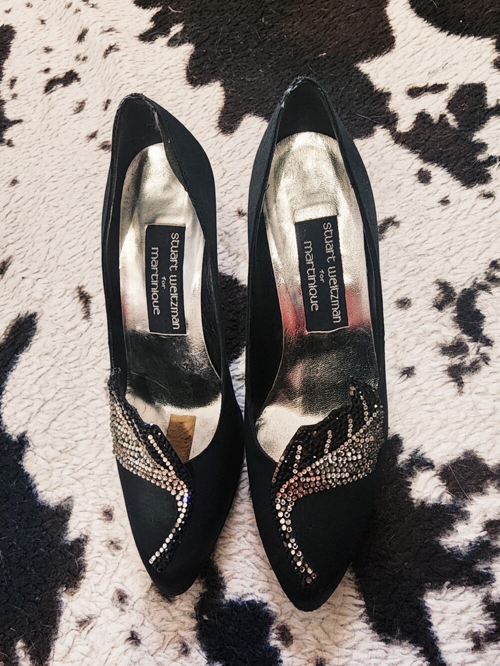 "STUART WEITZMAN"  WOMEN'S 80'S/90'S HEELS - BLACK MASQUERADE